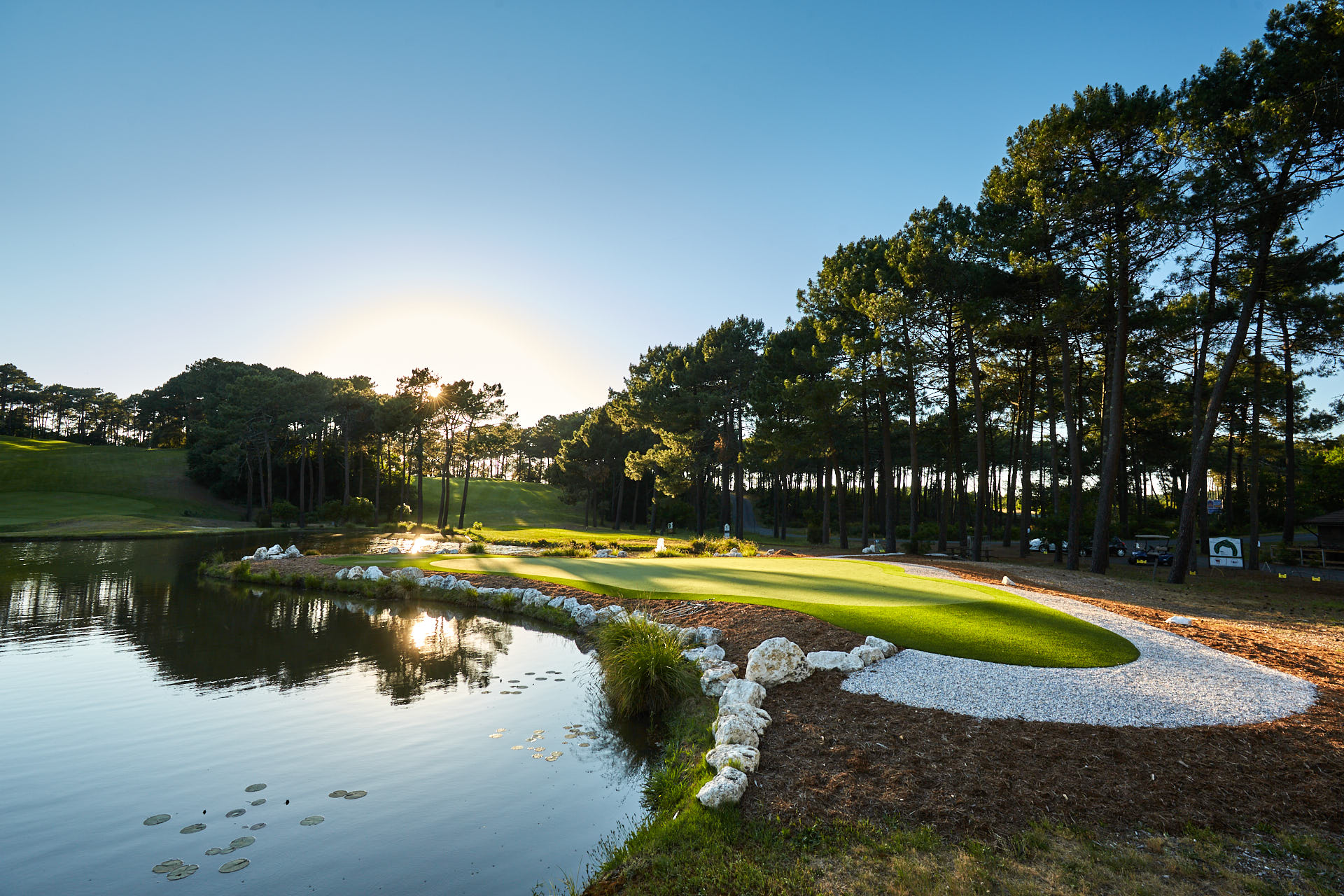 Avis de concession – Golfs de l’Ardilouse et de la Méjanne