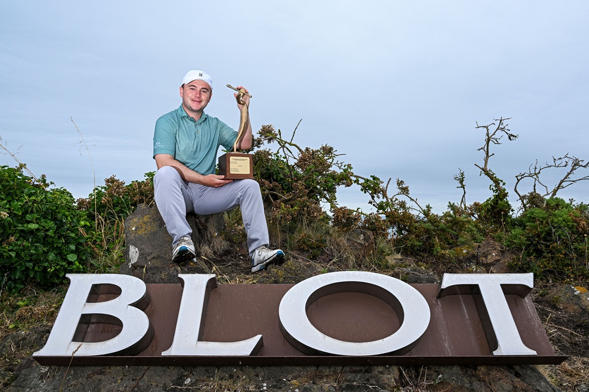 Blot Play9 : Gough victorieux, Giboudot 4e
